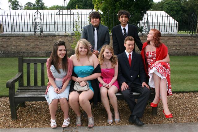 618x404 pixels (74K)